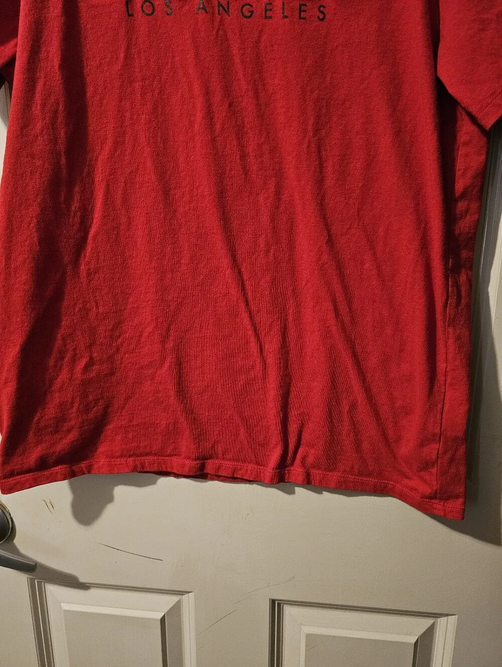 Guess Red Short-Sleeve Logo Tee with Black Trim XL - Picture 3 of 8